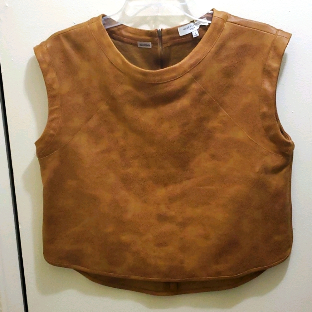 🆕 WAVERLY GREY - NWT CARAMEL TOP